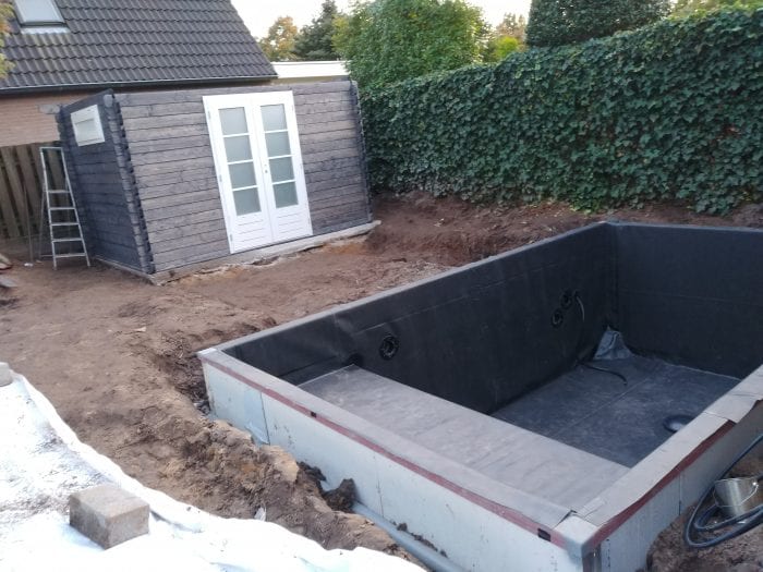 Vijverbouw betekent ook filterhuisbouw