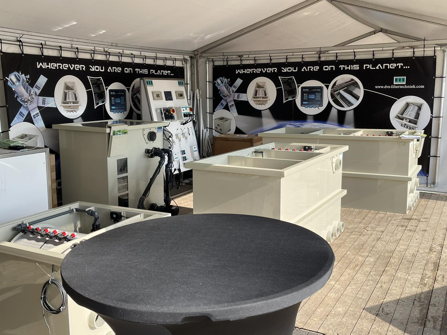 De stand van DVS tijdens de laatste koi show in Appeltern in augustus 2024 waar ik Patrick als laatst zag en sprak